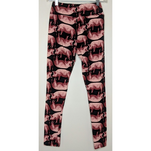 LuLaRoe Pants - LuLaRoe Pig Printed Leggings - One Size - EUC